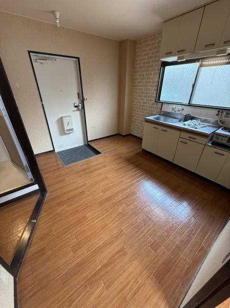 寝屋川市田井町のマンション