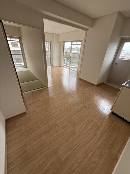 寝屋川市萱島信和町のマンション