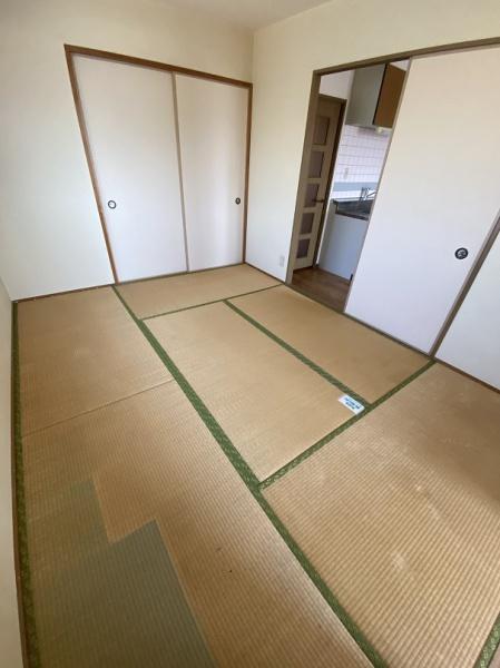 寝屋川市池田新町のマンション