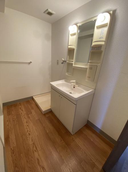 寝屋川市池田新町のマンション