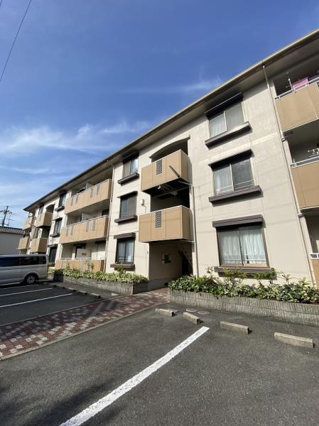 寝屋川市上神田１丁目のマンション