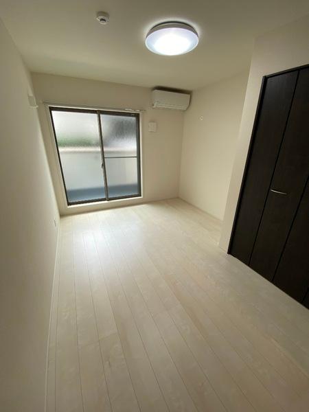 寝屋川市萱島信和町のハイツ