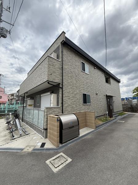 門真市一番町のアパート