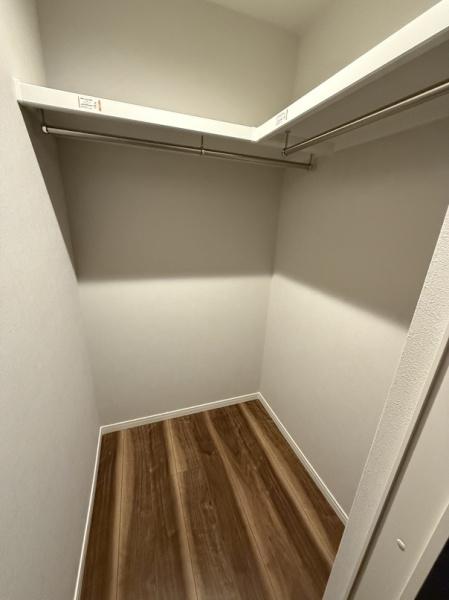 寝屋川市豊野町の貸家