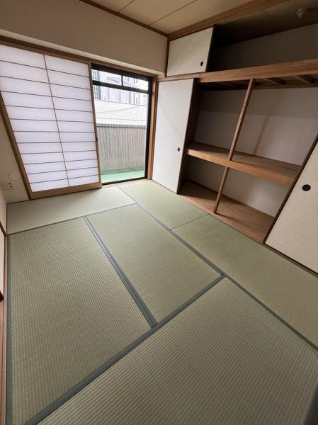 寝屋川市八坂町のマンション