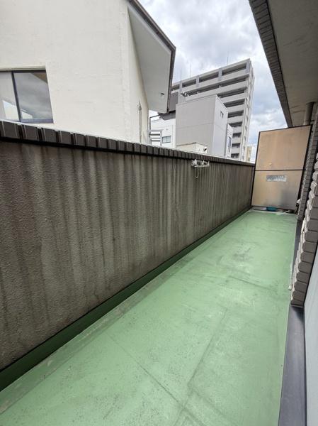 寝屋川市八坂町のマンション