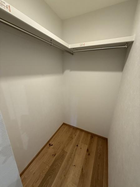 門真市幸福町のアパート