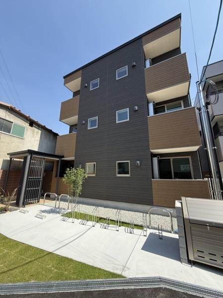 門真市幸福町のアパート