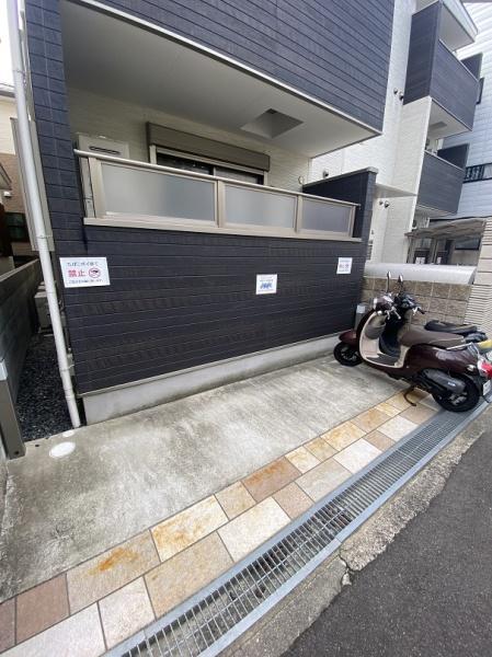 門真市上野口町のアパート