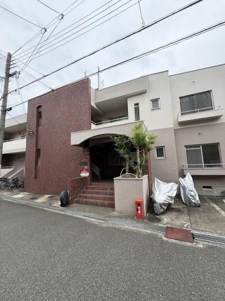 リリーコーポ