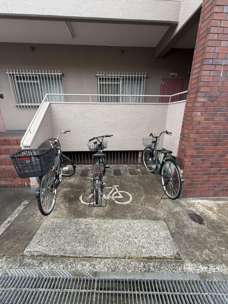 リリーコーポ