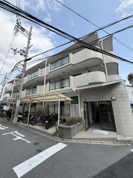 ファミール・エヌ
