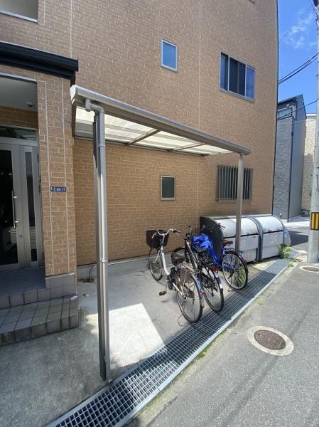 寝屋川市高柳２丁目のアパート