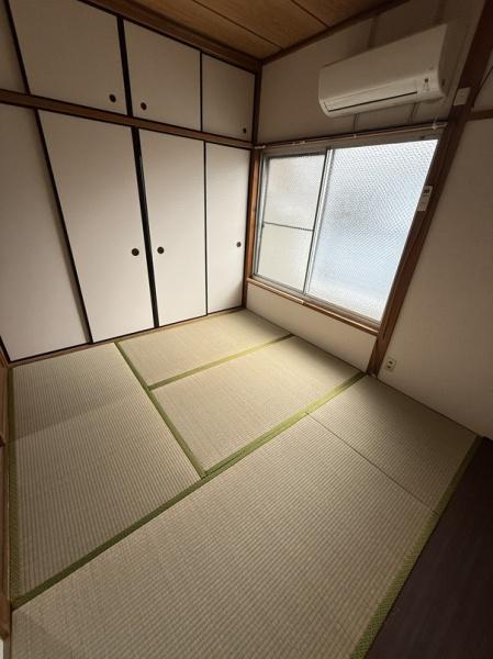 寝屋川市萱島東２丁目のテラスハウス