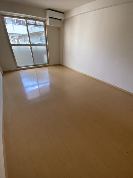 寝屋川市松屋町のマンション