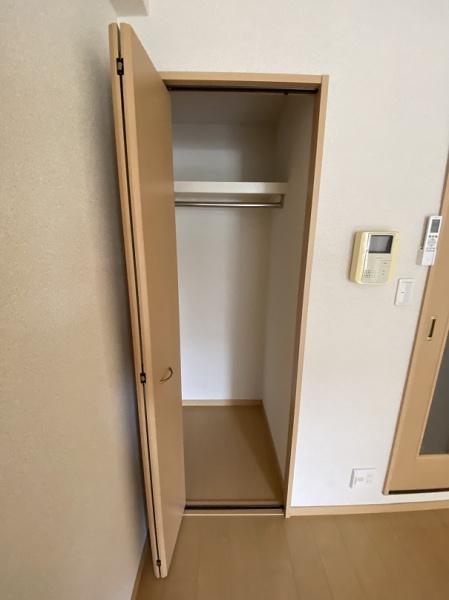 寝屋川市松屋町のマンション