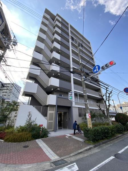 M.RResidence