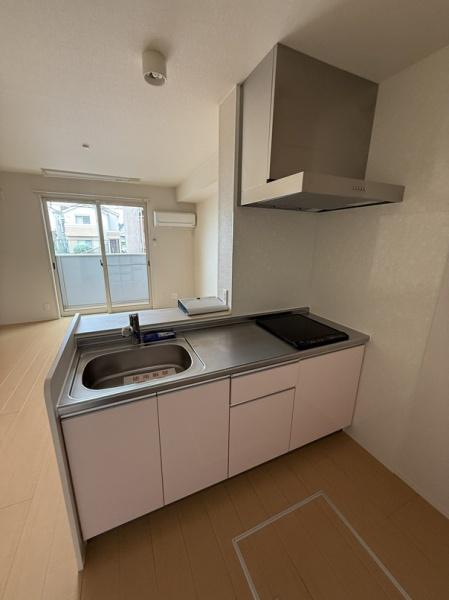 寝屋川市高倉１丁目のアパート