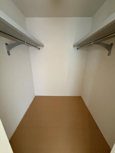 寝屋川市高倉１丁目のアパート