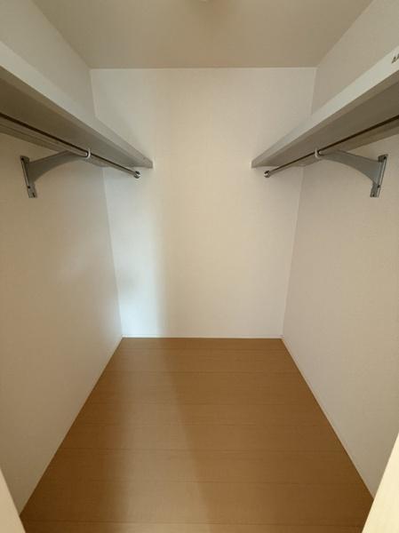寝屋川市高倉１丁目のアパート