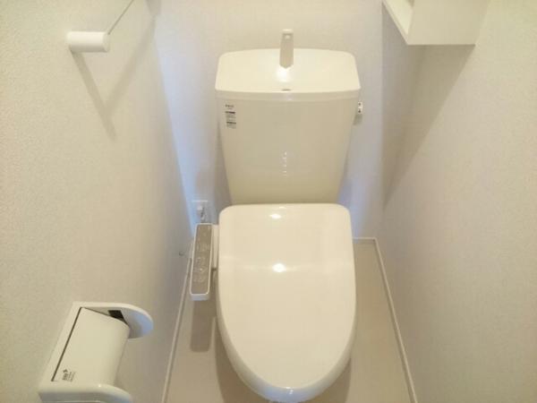 寝屋川市池田１丁目のアパート