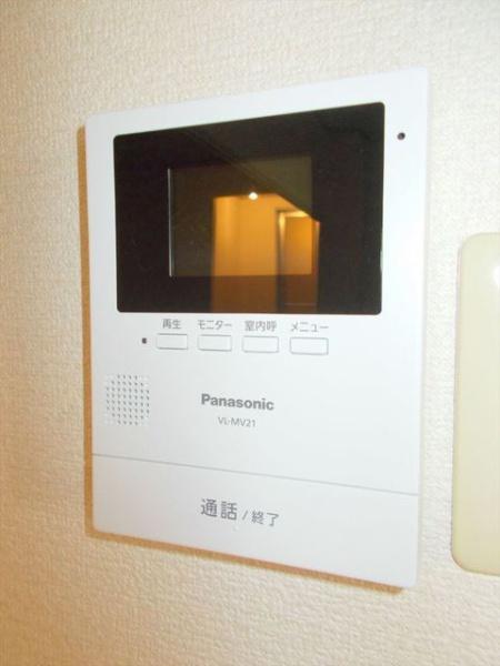 寝屋川市東神田町のマンション