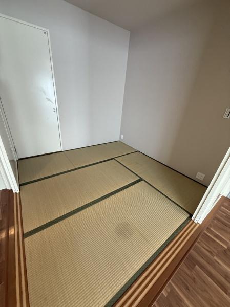 寝屋川市高柳５丁目のマンション