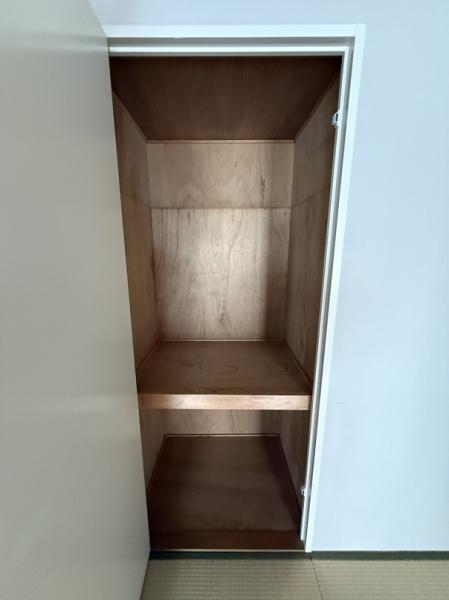 寝屋川市高柳５丁目のマンション