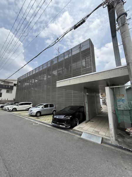 寝屋川市高柳５丁目のマンション