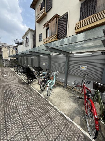 寝屋川市高柳５丁目のマンション