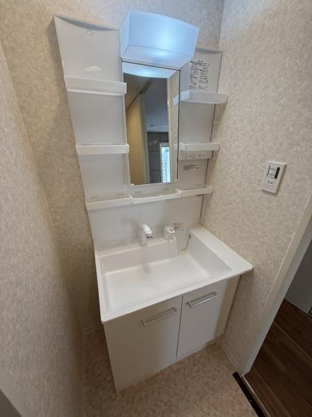 寝屋川市高柳５丁目のマンション