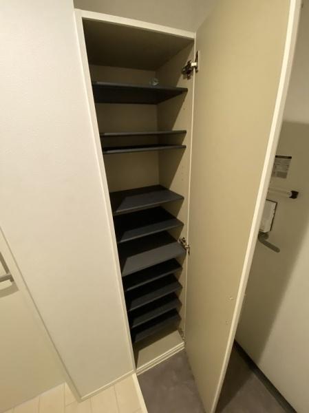 門真市寿町のアパート