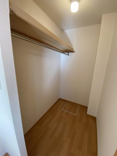 寝屋川市香里北之町のアパート