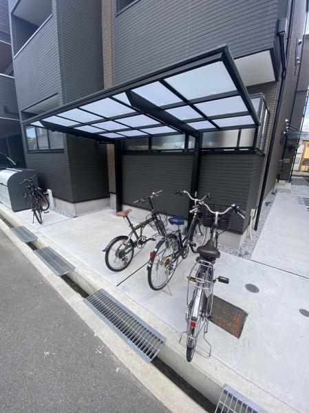 寝屋川市池田１丁目のアパート