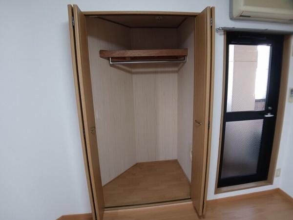 門真市野里町のマンション