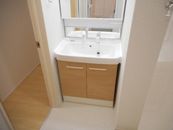 寝屋川市葛原１丁目のアパート