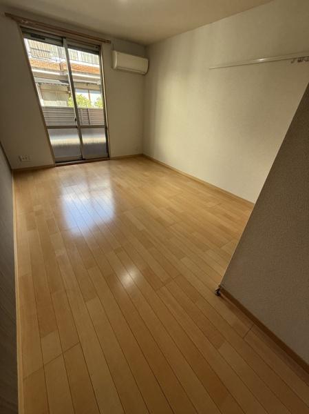 寝屋川市香里新町のアパート