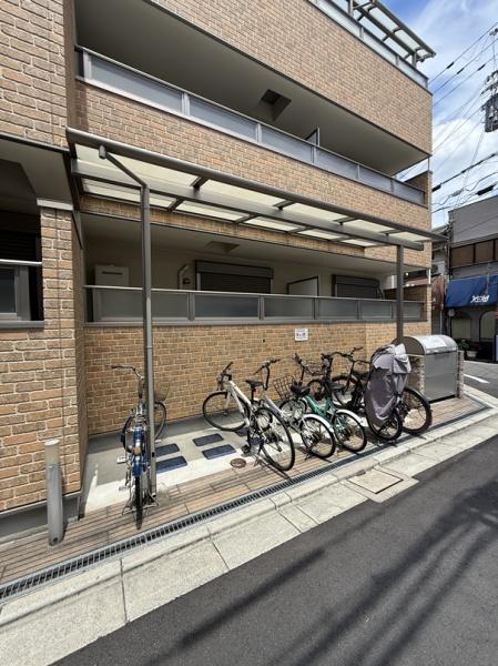 門真市本町のアパート