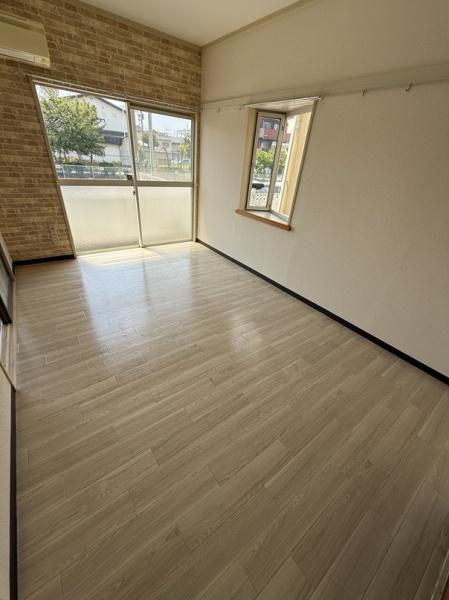 寝屋川市下神田町のアパート