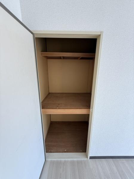 寝屋川市下神田町のアパート