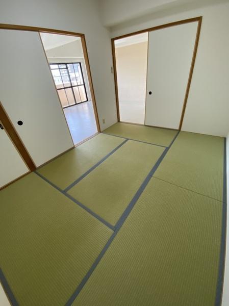 寝屋川市中神田町のマンション