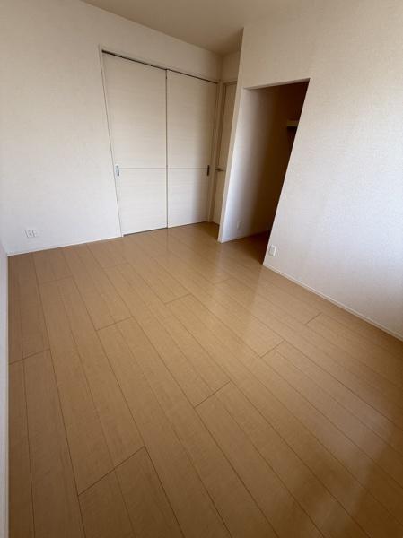 守口市八雲西町４丁目のアパート