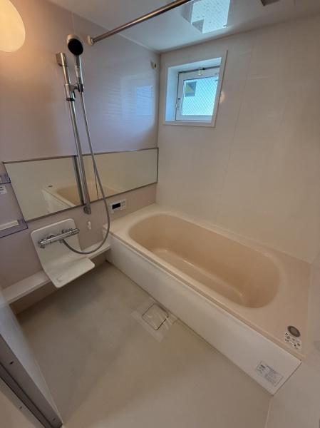 守口市八雲西町４丁目のアパート
