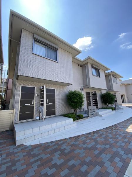 四條畷市中野本町のアパート