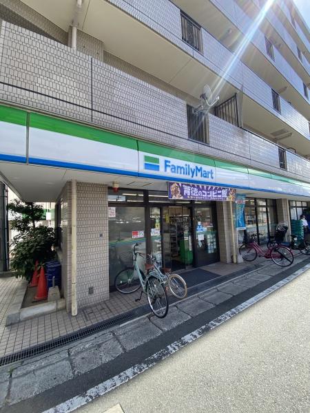 門真市元町のアパート(ファミリーマート西三荘店)