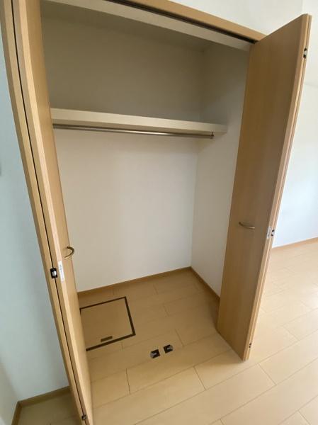 門真市岸和田１丁目のアパート