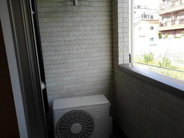 寝屋川市池田１丁目のアパート