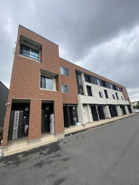 寝屋川市高柳６丁目のアパート