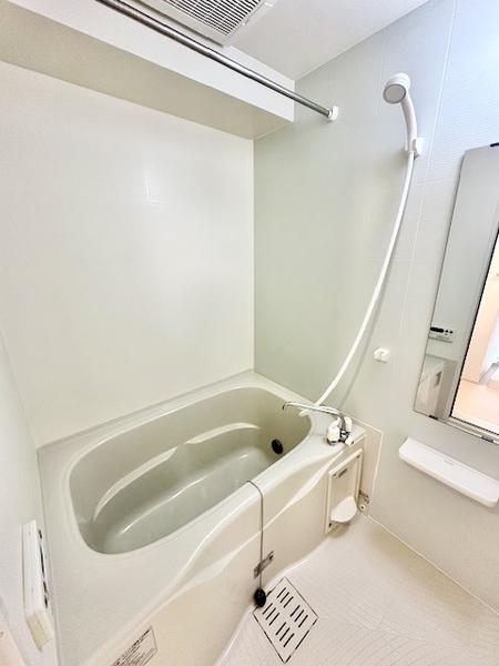 寝屋川市新家２丁目のアパート