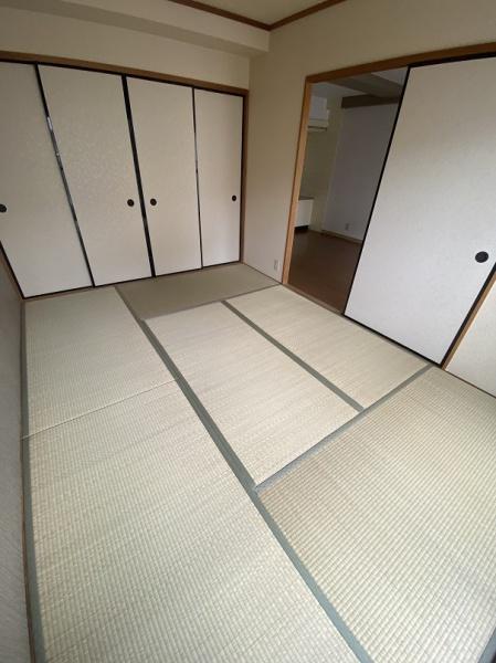 寝屋川市高柳２丁目のマンション